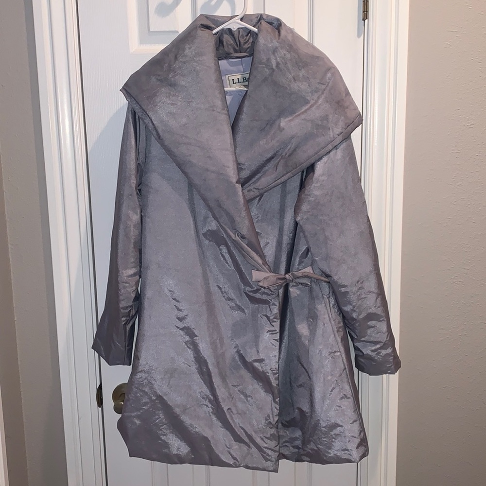 LL Bean draped metallic silver tie woman’s size large coat